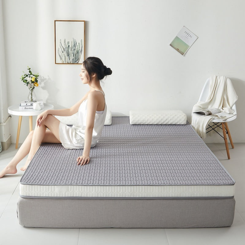 Cool Silk Latex Memory Foam Three-dimensional Mattress