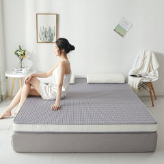 Cool Silk Latex Memory Foam Three-dimensional Mattress